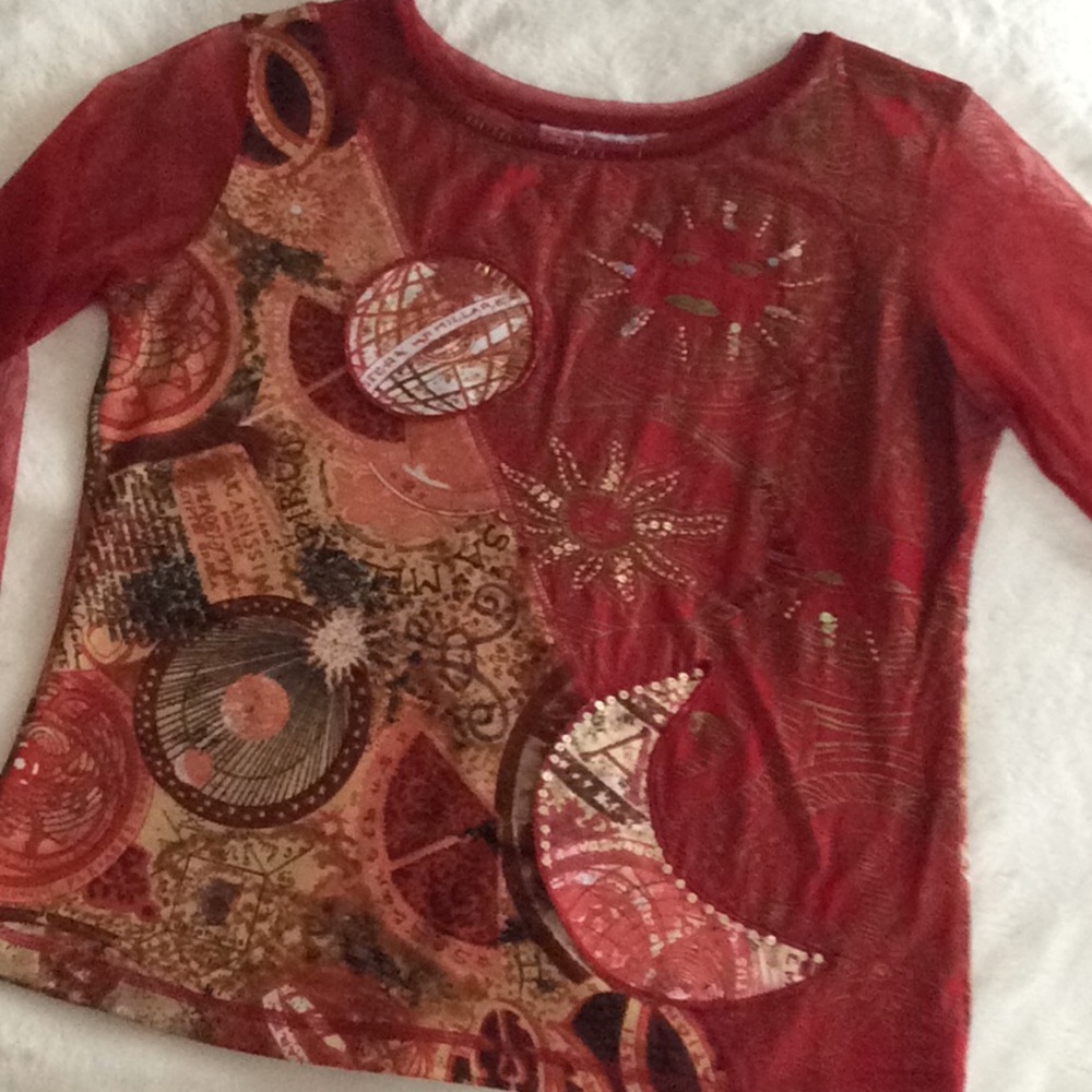 Celestial Top Embellished With Sequins and Beads - Picture 10 of 10
